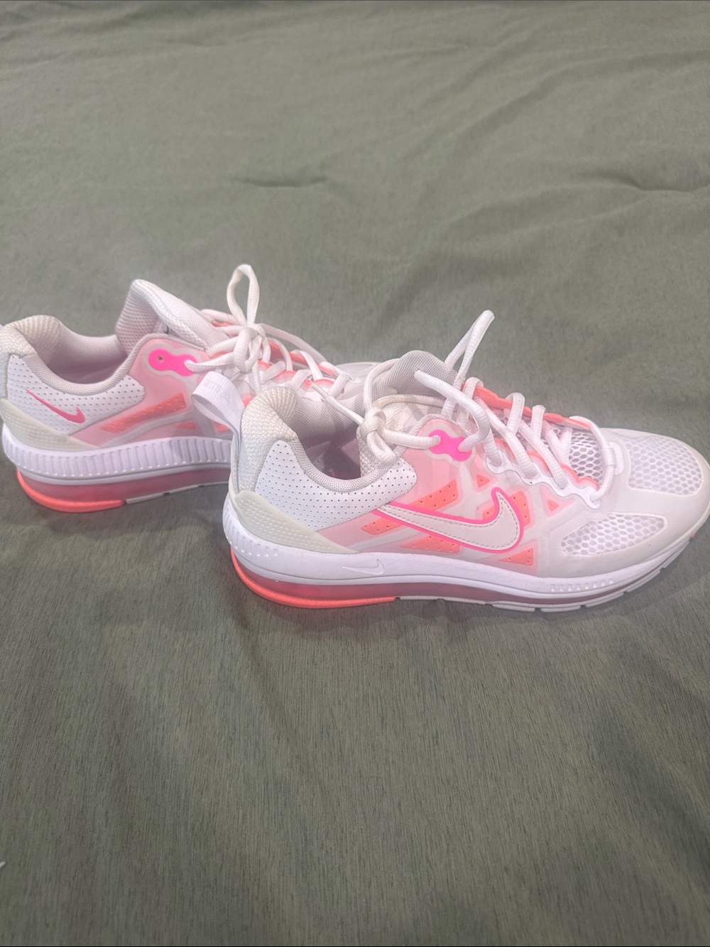 Nike Women's White Athletic Sneakers with Pink Accents